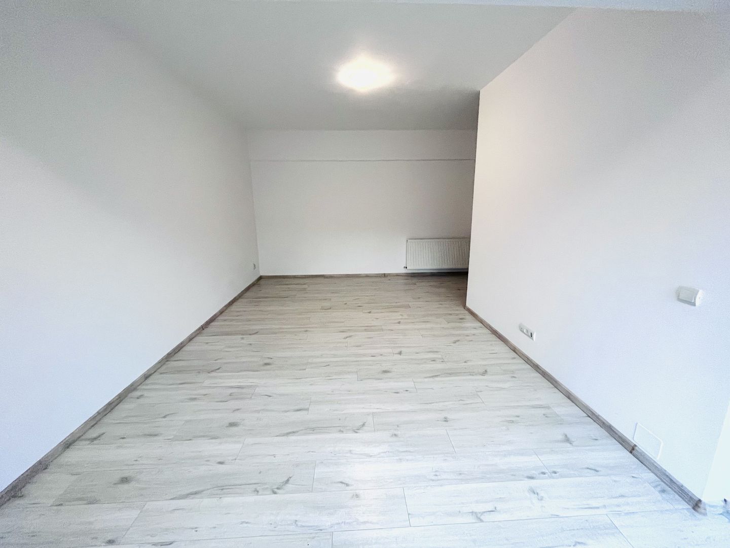 APARTAMENT 2 CAMERE DECOMANDAT BLOC NOU DEZROBIRII - Poză 5