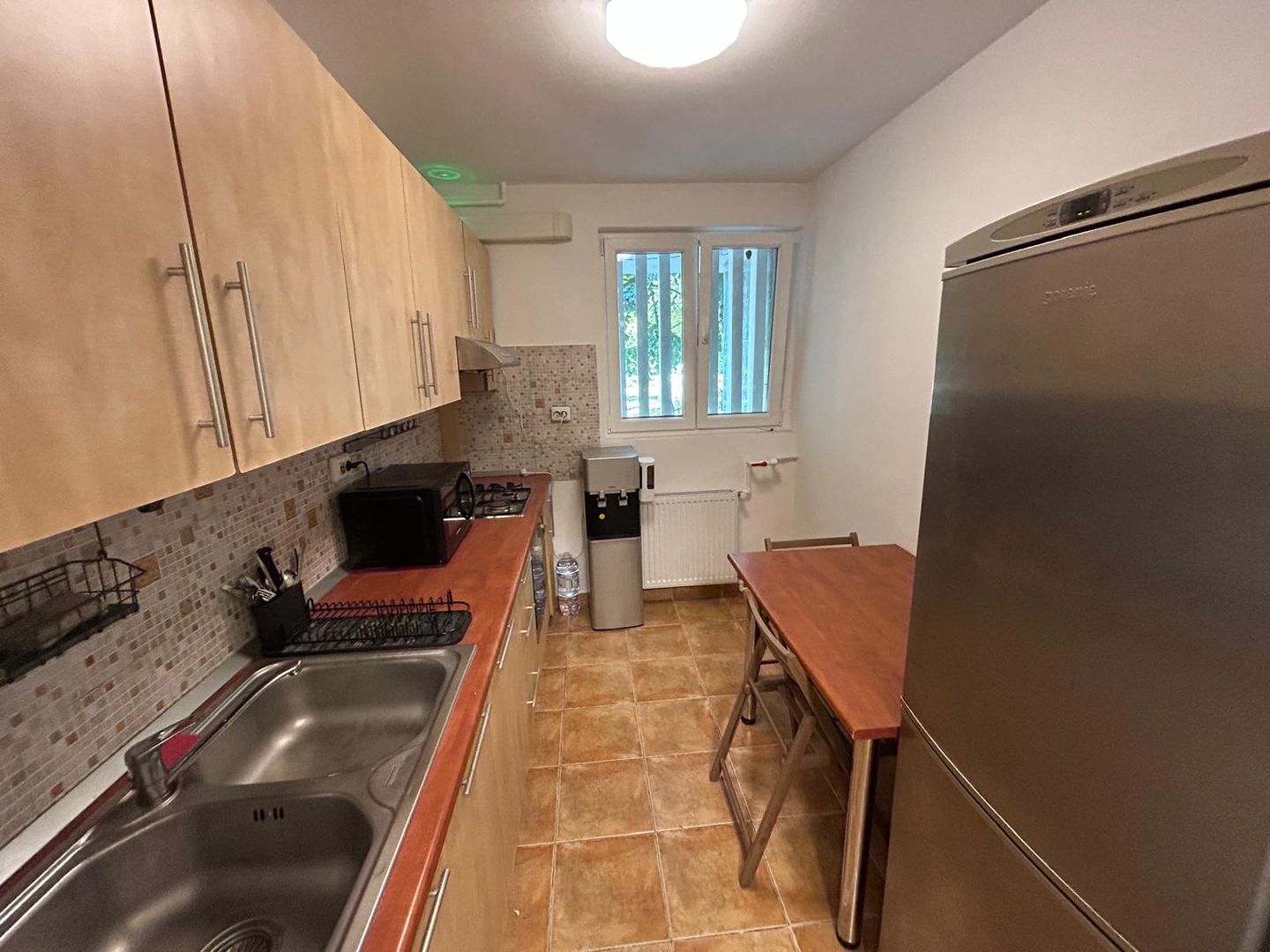 Apartament 2 camere de inchiriat – ideal pentru  locuinta sau birouri - Poză 3