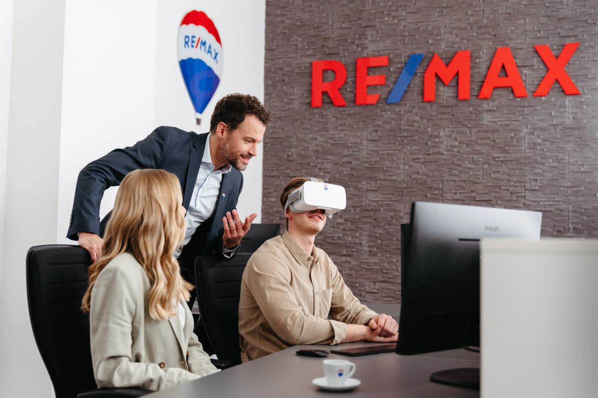Tehnologia imobiliară în 2026: cum schimbă inteligența artificială munca agenților și experiența clienților în Republica Moldova
