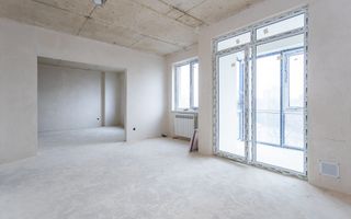 Vânzare, apartament, 3 camere + living, str. Vasile Lupu, Buiucani - Poză 2