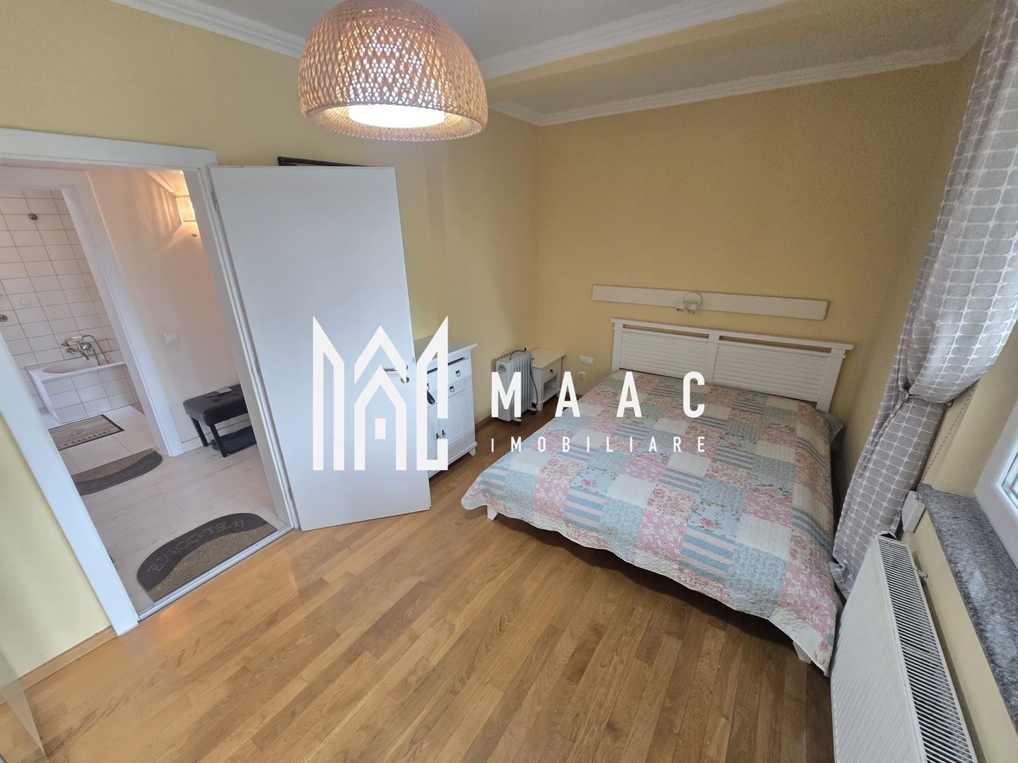 Apartament superb cu gradina zona Sub Arini - Poză 2