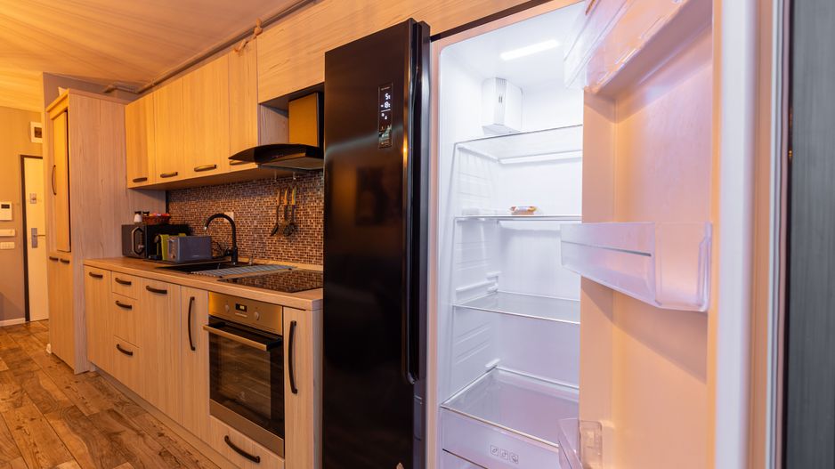 OCAZIE: Apartament cu 2 camere, LUX, la cheie! - Poză 2