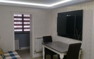 De inchiriat apartament cu 3 camere, zona Piata Mare - Poză 3