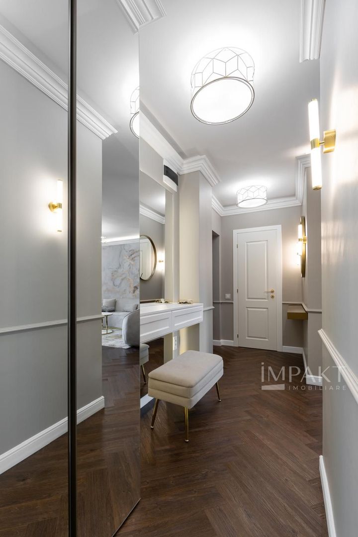 Apartamentcu 2 camere finisat lux in zona centrala - Poză 8