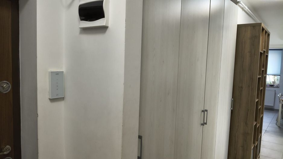 2cam.dec,parcare inclusa,partial mob-util,11min metrou D.Leonida - Poză 1