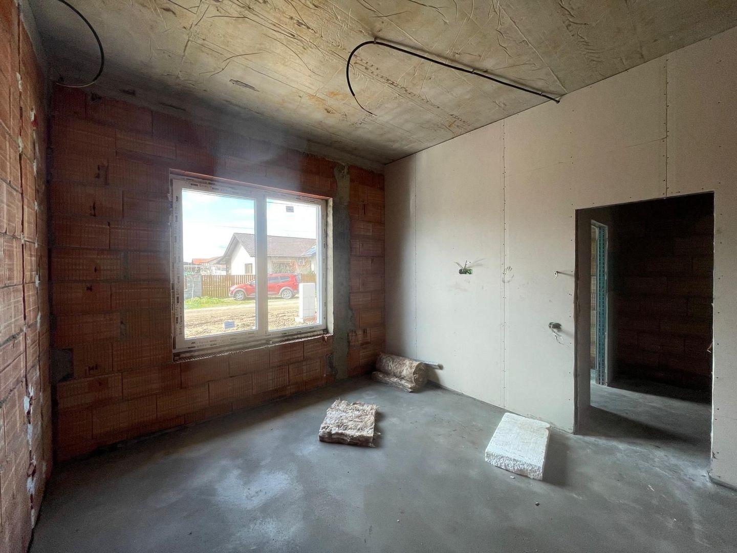 Duplex pe parter - 3 camere - zona Valery - 145.000€ - Poză 10