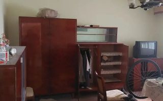 3 cam decomandat, centrala,  Sagului/Dambovita - Poză 1