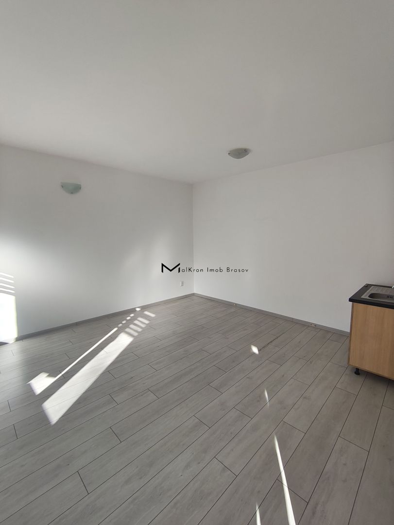 Apartament de inchiria 400 Centrul Civic - Poză 5