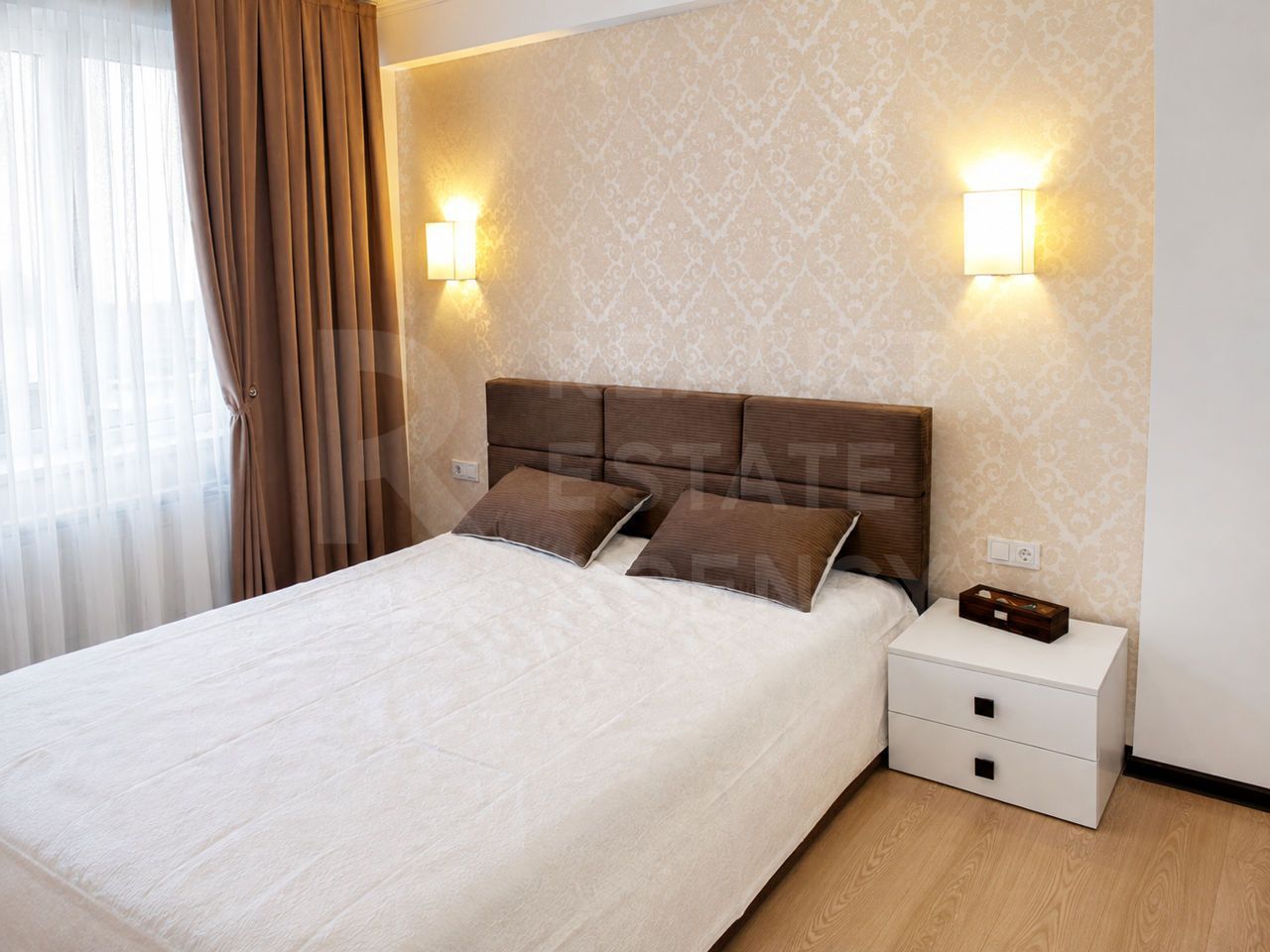 Chirie , apartament 3 camere, 100 mp, str. Alba Iulia, Buicani - Poză 12