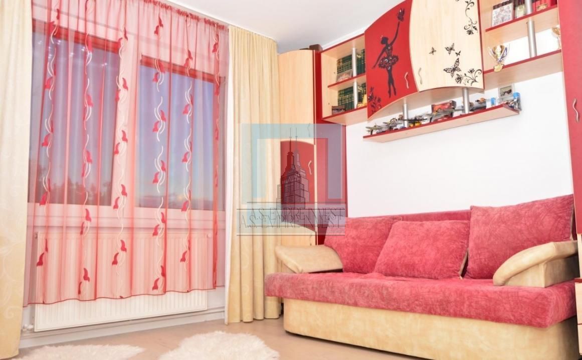 Ap 4 camere mobilat-utilat - zona Tractorul - Poză 7