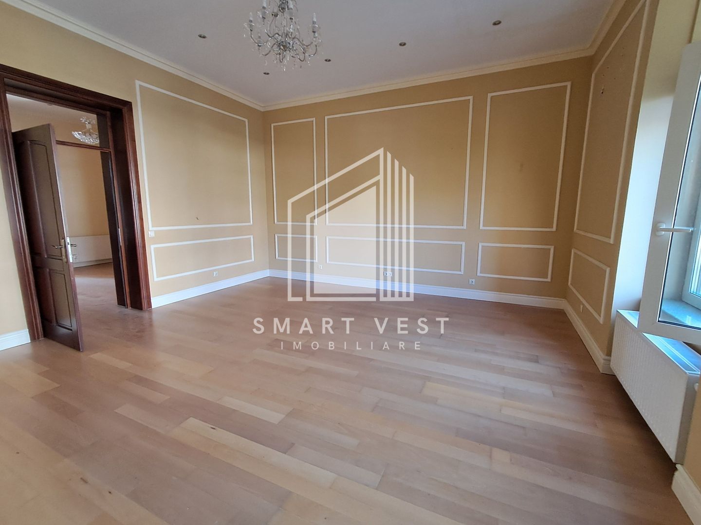 Apartament 3 camere | Etaj 1 | Zona Centala - Poză 1