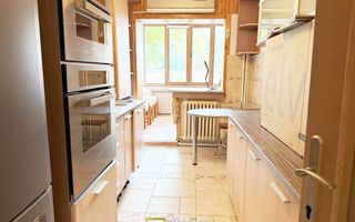 Apartament 2 camere de inchiriat Arad ultracentral, parter - Poză 1
