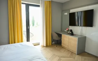 Pensiune agroturistica de vanzare | Piscina| Sauna| Sânmartin | Bihor - Poză 16