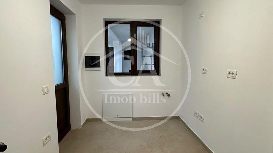 Casa de vanzare cu 3 camere in zona Valenta, Oradea - Poză 9