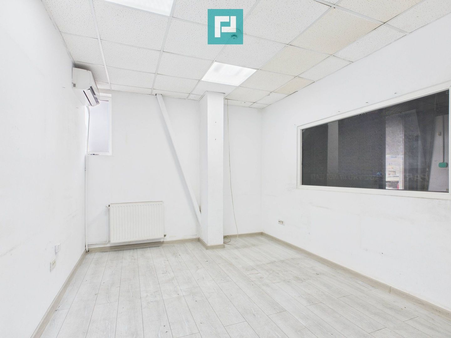 Hală și spații de birouri în Arad - Poză 6