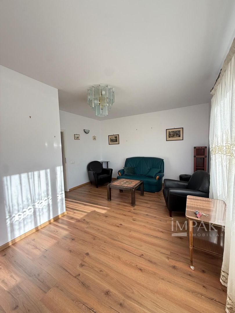 Apartament 3 camere Zorilor cu parcare  71 m2 - Poză 3