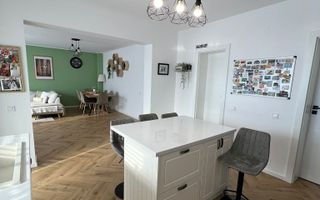 Casa individuala - 4 camere- teren 400 - garaj- zona Viile Sibiului - Poză 7