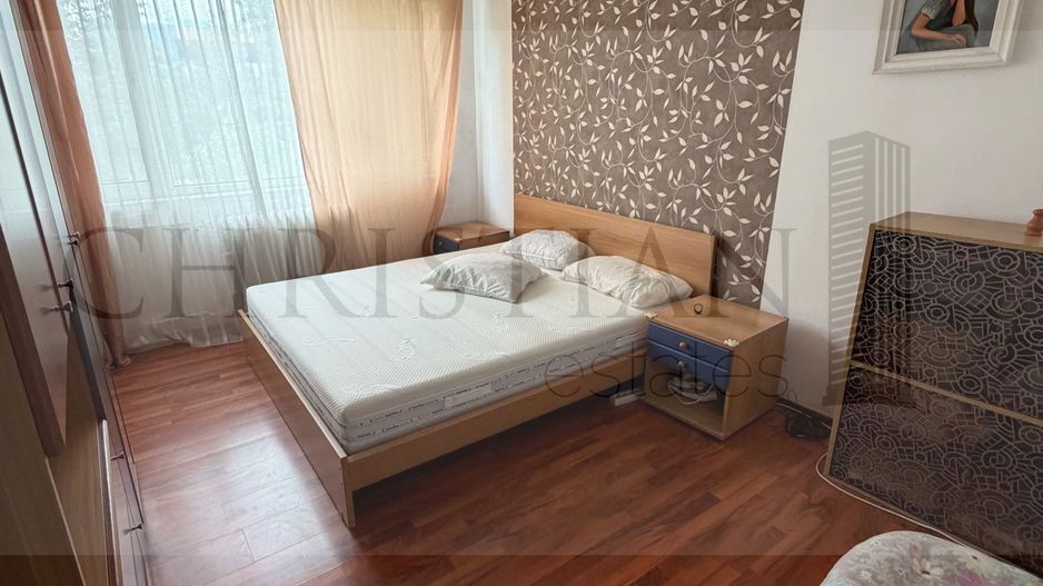 Apartament 4 camere 87 mp - Imobil 1965 - Etaj 1/4 - Poză 3