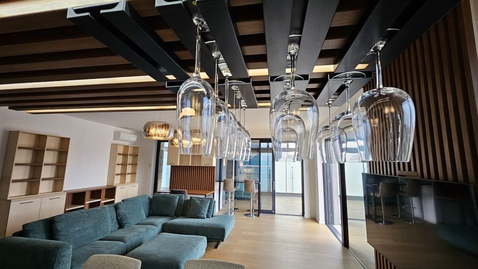 PENTHOUSE LUX JANDARMERIEI - THE IVY - Poză 3