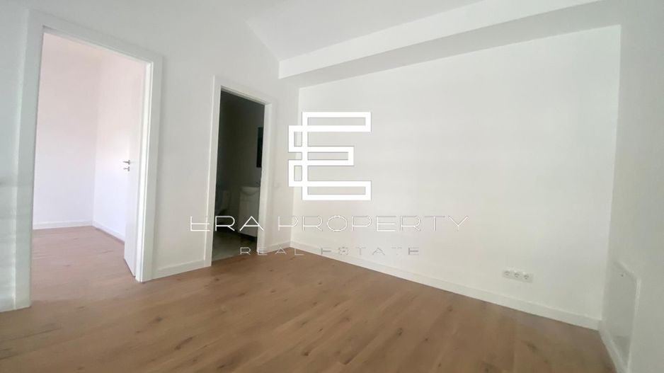 Apartament tip penthouse  partial mobilat , Intabulat,zona Cristian - Poză 6
