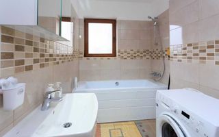 Bloc nou, loc de parcare, zonă liniștită-Complex Toronto - Poză 7