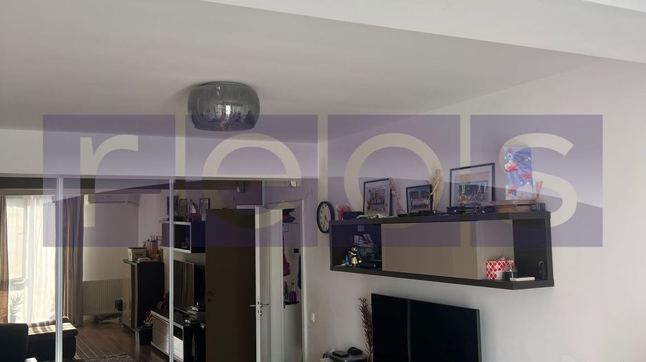 DE VANZARE 2 CAMERE  PRELUNGIREA GHENCEA-ZONA CARTIER LATIN - PARCARE - Poză 2