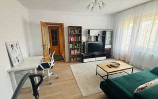 Apartament 2 camere de Inchiriat • Ultracentral • 400 Euro/luna - Poză 3