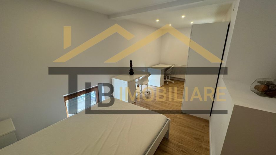 Apartament cu 2 camere, 50 mp, decomandat, Zona Ultracentrala - Poză 2