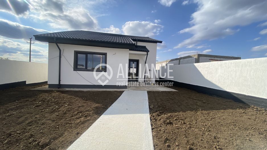 Valu lui Traian (COD 07) Casă P+M cu 5 camere, teren de 517 mp - Poză 1