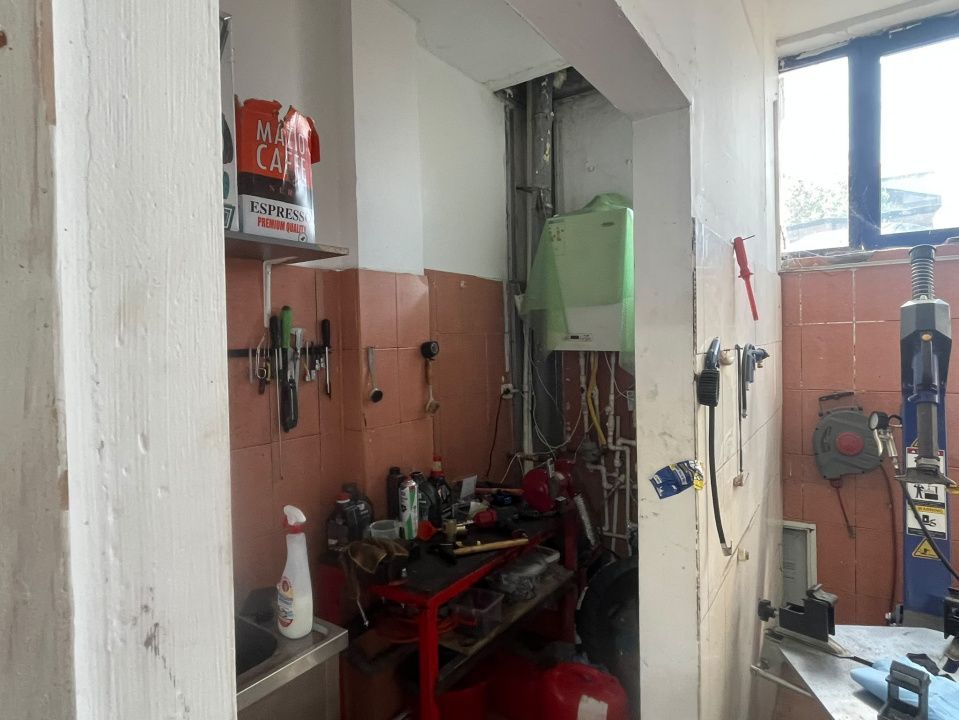 Spatiu de inchiriat la intrarea in Bragadiru - Poză 7