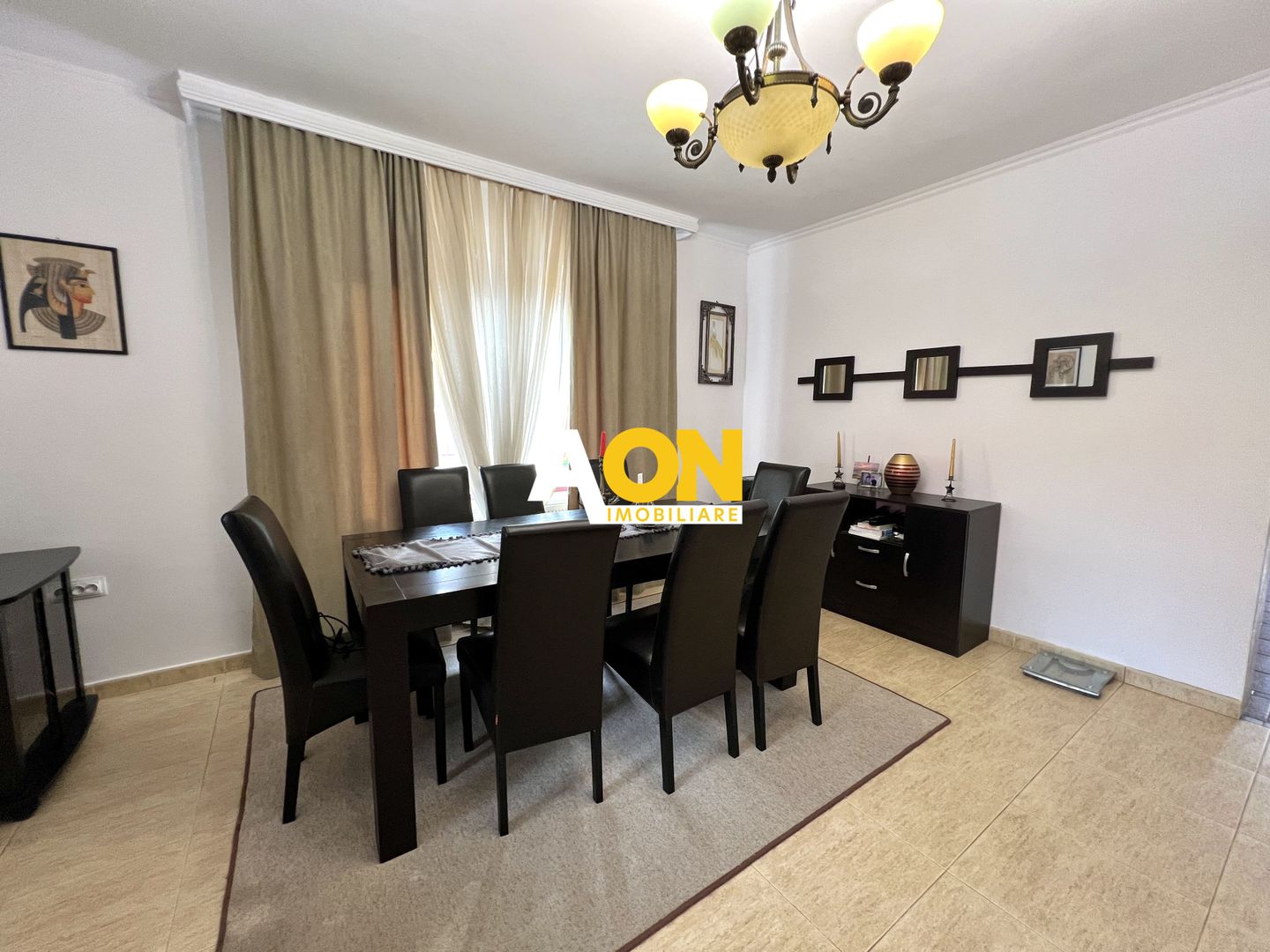 Casa de vanzare - 5 Camere, 2 Bai,  Garaj, 1000mp Teren - Poză 7