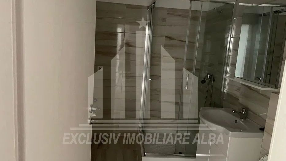 Apartament cu 1 camera, Bloc Nou, Cetate - Poză 2