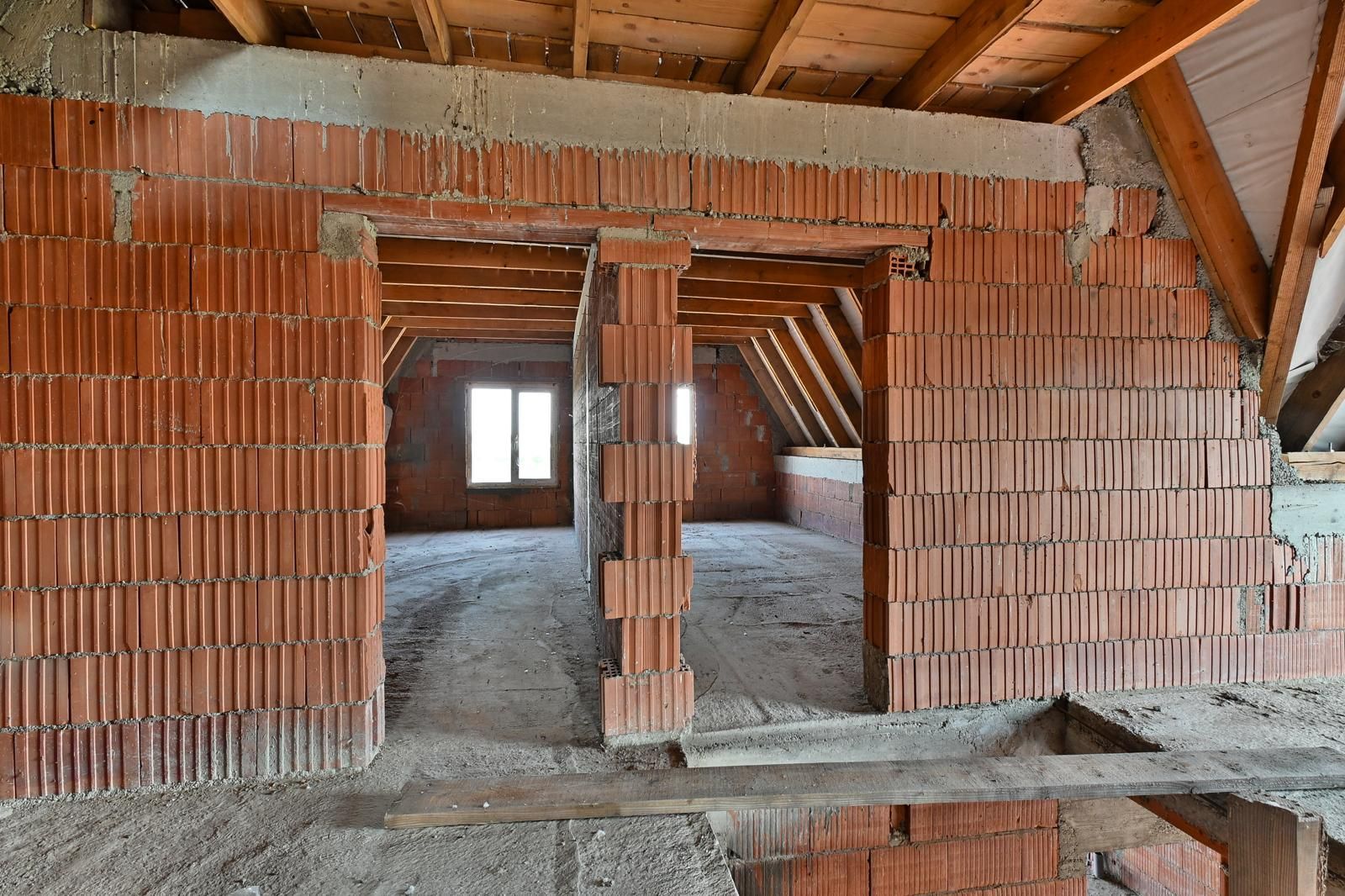 Sala de evenimente cu  piscina si foisor Biled COMISION 0 % CUMPARATOR - Poză 40