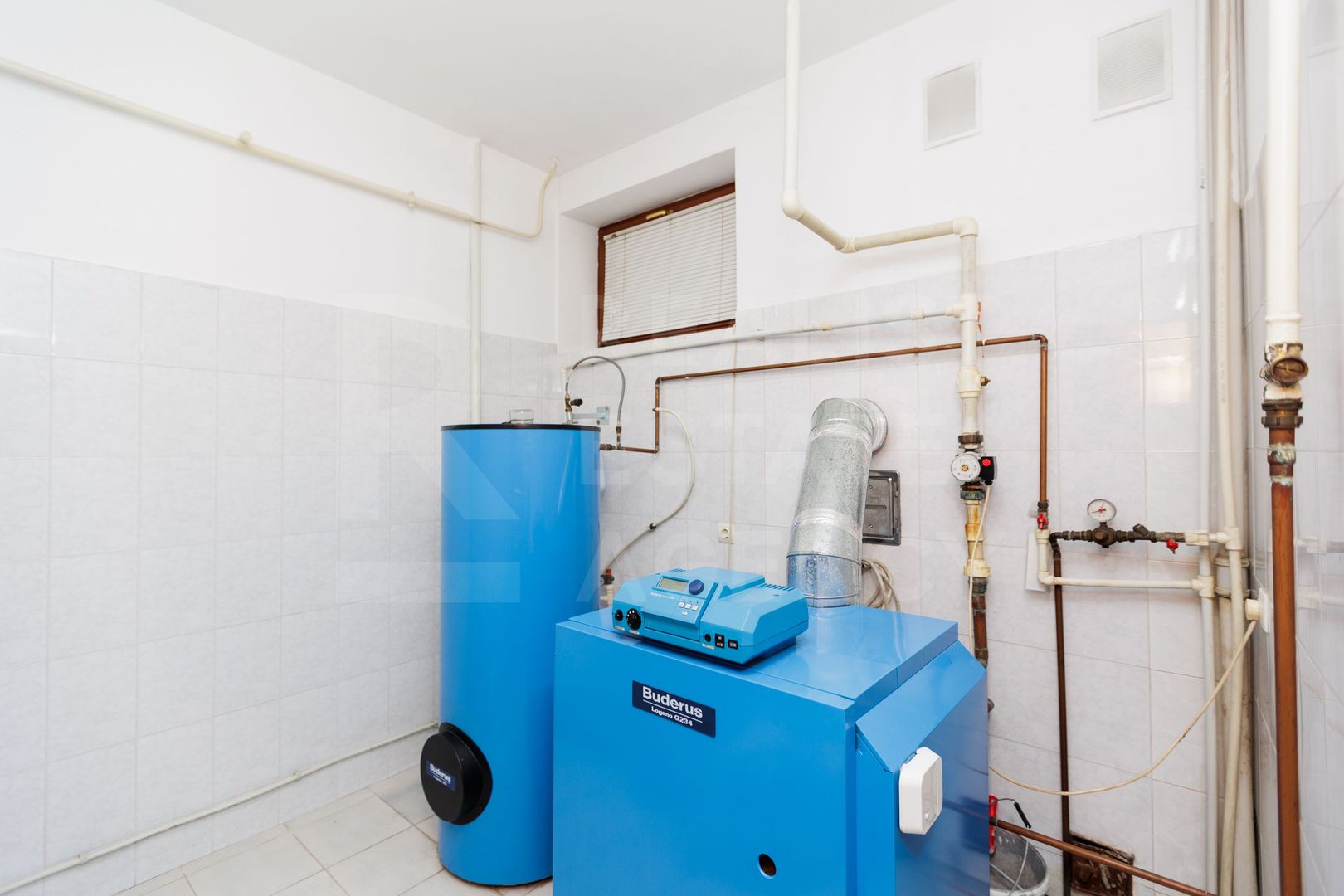 Chirie, casă, 7 camere, str. Galbena, Centru - Poză 9