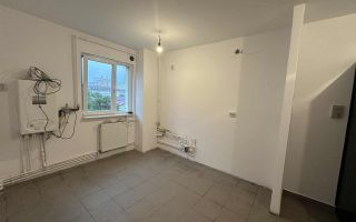 2 cam Sagului-Dambovita  etaj 3 centrala proprie - Poză 2