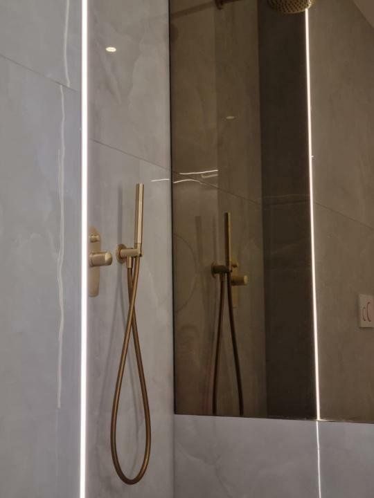 Cortina North, Particular - Poză 9