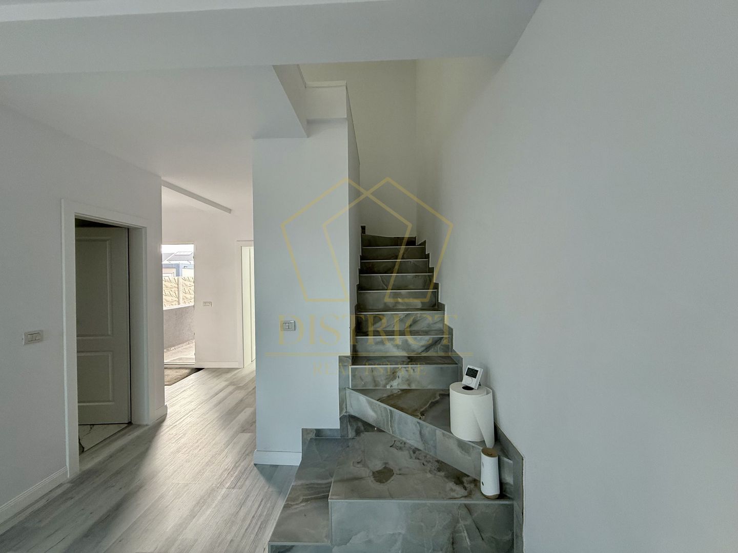 Casa tip duplex de 110 mp utili cu 4 camere | Sacalaz - Poză 13