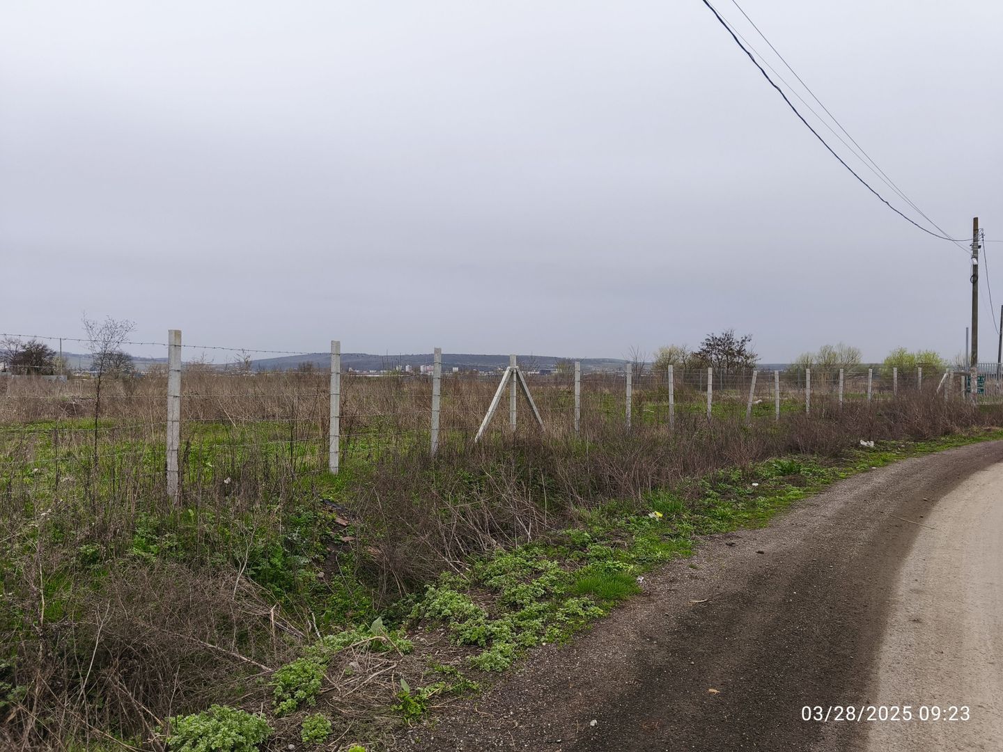 Teren drept  19059 mp - toate utilitățile - asfalt - Sancrai - Poză 7