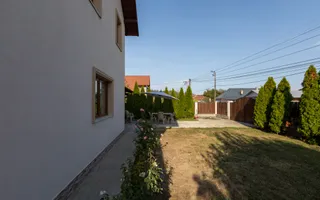 Casă/Vilă cu 4 camere, Buhuși - Poză 21