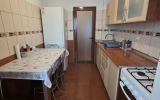 Apartament 3 camere zona Cina | Centrala Termica - Poză 2