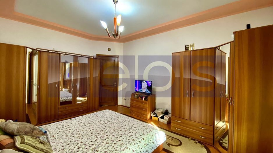 DE VANZARE 3 CAMERE 100 MP | BOXA 10 MP | SEBASTIAN | VULCAN CENTER - Poză 7