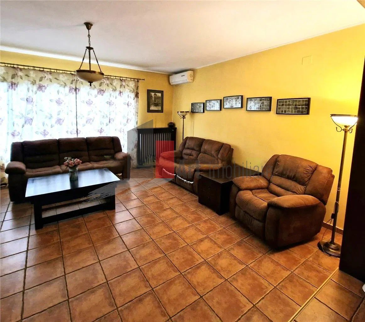 Vila superba cu gradina si panouri solare | Tancabesti - Poză 13