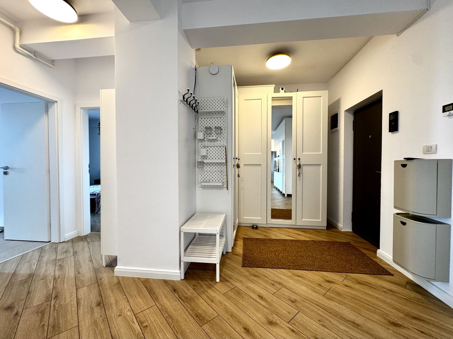 Apartament penthouse, cu terasa generoasă, la intrare in Giroc - Poză 19