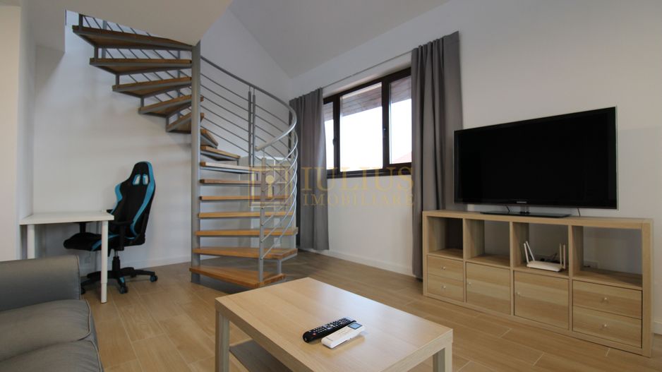 LOFT amenajat modern, 2 bai. Zona de sud. - Poză 9