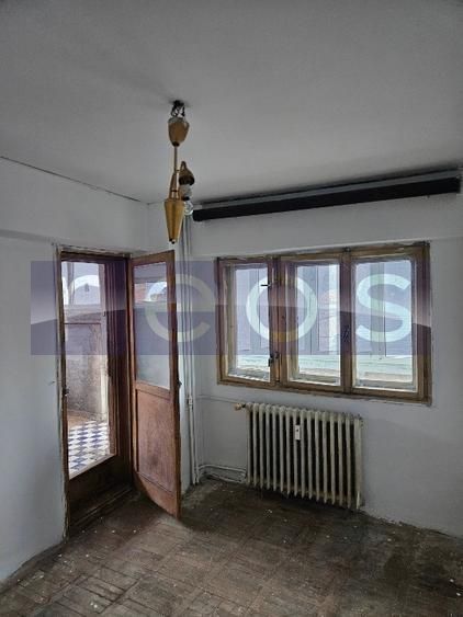 Apartament 4 camere vis - vi- de ASE - Dorobanti-Piata Romana - Poză 2