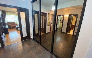 Vanzare Apartament Lux 2 Camere Bulevardul Unirii - Poză 4