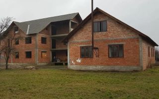 Vând casa și atelierul - Poză 1