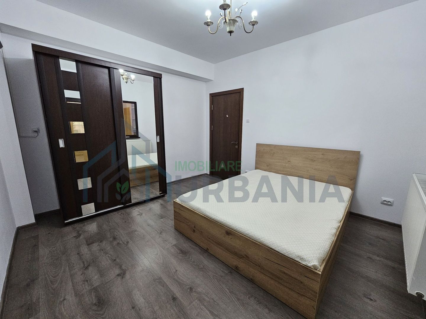 Apartament 3 camere decomandat, Cartier Vișoianu, Lunca Cetățuii - Poză 4