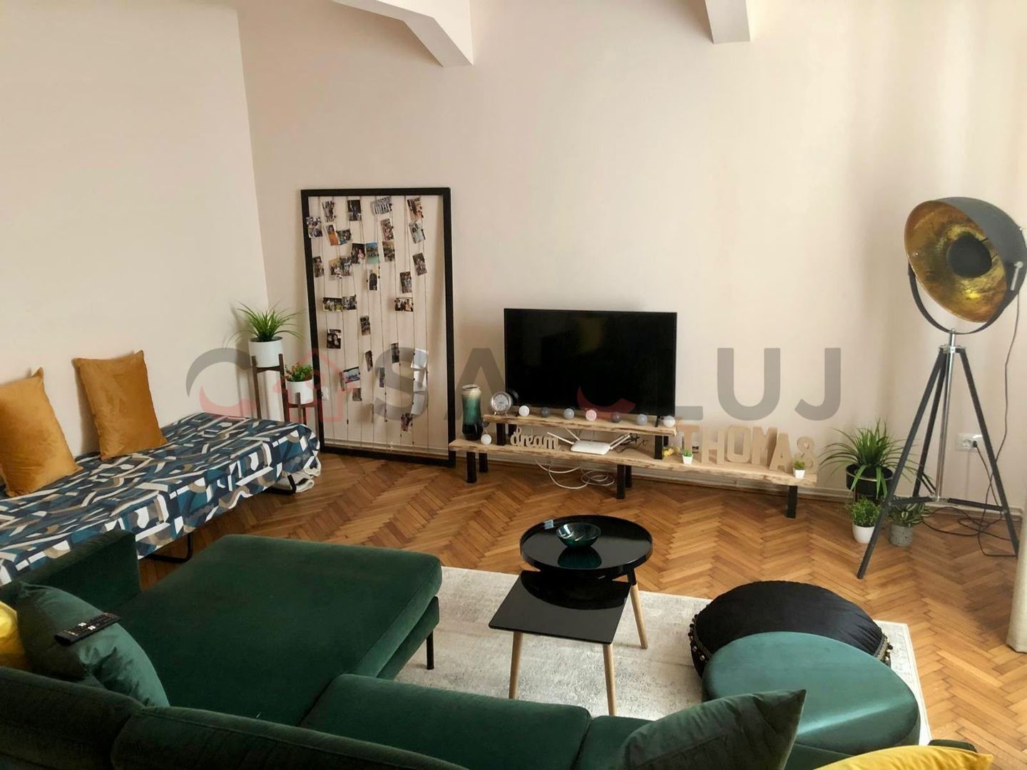 Apartament Ultracentral, langa Hotel Continental, etaj intermediar - Poză 1