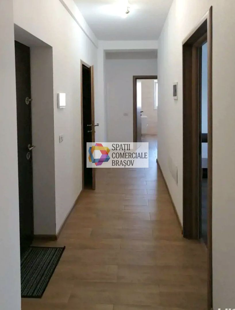 Apartament cu doua camere, zona Tractorul - Coresi, bloc tip vila, 71 mp - Poză 3